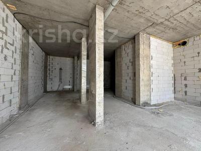Еркін, кеңселер, дүкендер мен бутиктер, қоғамдық тамақтану орны, сұлулық салондары, фитнес және спорт, медорталықтар мен дәріханалар, білім орталықтары, ойын-сауық, кабинеттер және жұмыс орындары, студиялар · 145.7 м², бағасы: 875 000 ₸ в Астане