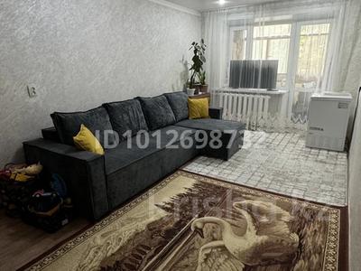 2-комнатная квартира · 45.1 м² · 2/5 этаж, Майкудук, 13й микрорайон 25 — школа 54 за 10.5 млн ₸ в Караганде, Алихана Бокейханова р-н