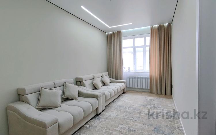 1-комнатная квартира · 40.2 м² · 1/5 этаж, мкр Юго-Восток, Муканова 81 за 29.9 млн ₸ в Караганде, Казыбек би р-н — фото 2