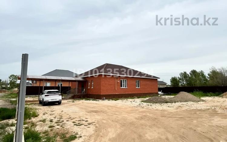 Үйдің бір бөлігі · 5 бөлме · 159 м² · 1200 жүзд., Берен, бағасы: 35 млн ₸ в Актобе, жилой массив Заречный-1 — фото 2