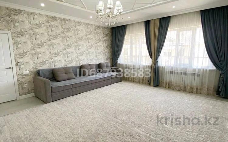 Отдельный дом · 4 комнаты · 186 м² · 8 сот., мкр Байтак-2, 24 улица — 24 улица за 600 000 ₸ в Атырау — фото 2