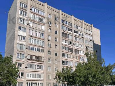 3-комнатная квартира · 64 м² · 3/10 этаж, Б. Александрова 1/1 — ТД Тамерлан, рынок Заречный за 32.5 млн ₸ в Усть-Каменогорске