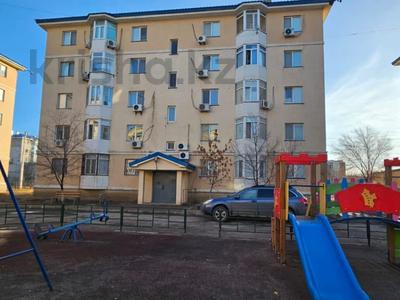 2-комнатная квартира · 62 м² · 1/5 этаж · помесячно, Жети Казына 9 за 170 000 〒 в Атырау