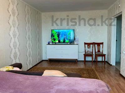 2-бөлмелі пәтер · 64 м² · 8/10 қабат, 12 ш/а., бағасы: 19.5 млн ₸ в Актобе, мкр 12