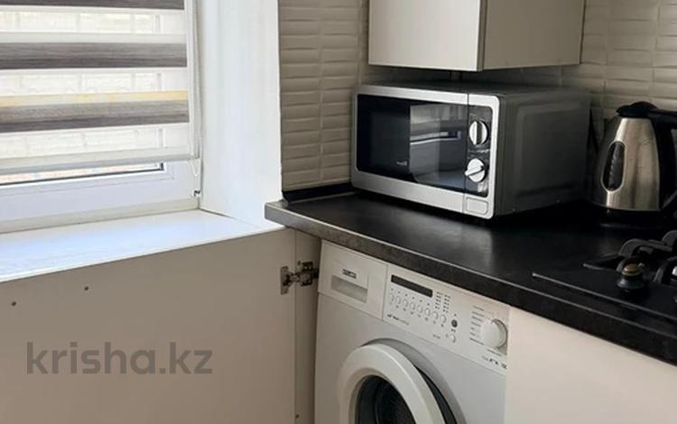 2-бөлмелі пәтер · 45 м² · 1/4 қабат, Манаса 52, бағасы: 18 000 ₸ в Алматы, Бостандыкский р-н — фото 3