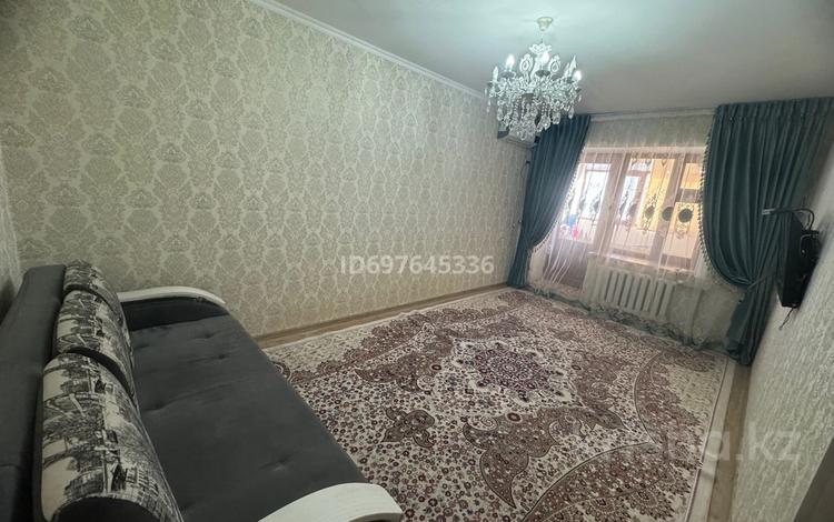 3-комнатная квартира · 67 м² · 1/5 этаж, Левый берег за 200 000 ₸ в  — фото 2
