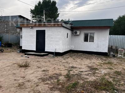 Отдельный дом · 3 комнаты · 56.6 м² · 10 сот., Центральная 39 — Центральная 39 за 18.5 млн 〒 в Конаеве