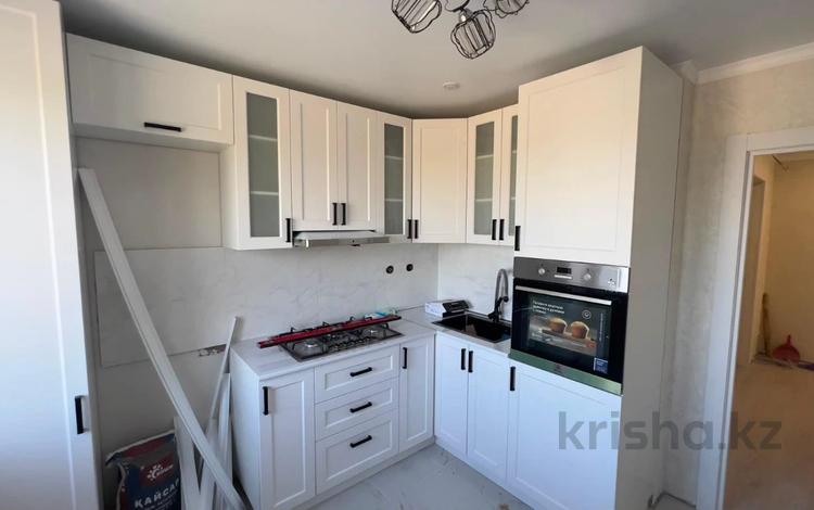 3-бөлмелі пәтер · 80 м² · 3/9 қабат, Юбилейная 1, бағасы: 38 млн ₸ в Костанае — фото 2