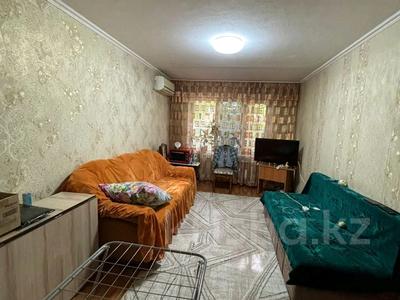 2-комнатная квартира · 46 м² · 1/5 этаж, казакстанская — Центральная библиотека, школа Абая за 14.5 млн 〒 в Талдыкоргане