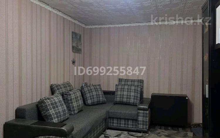 2-бөлмелі пәтер · 43 м² · 5/5 қабат, мкр Юго-Восток, Дуйсембекова, бағасы: 15.5 млн ₸ в Караганде, Казыбек би р-н — фото 7