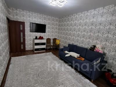 2-комнатная квартира · 60 м² · 5/5 этаж, мкр Айнабулак-4 за 33 млн ₸ в Алматы, Жетысуский р-н