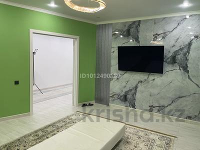 2-бөлмелі пәтер · 75 м² · 4/5 қабат, мкр. Алтын орда, Халел досмухамедулы 53г, бағасы: 180 000 ₸ в Актобе
