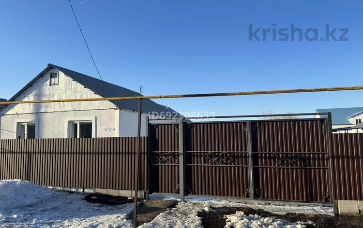 Отдельный дом · 2 комнаты · 73.7 м² · 10 сот., мкр. Зачаганск пгт, Кулагер за 25 млн ₸ в Уральске — фото 2