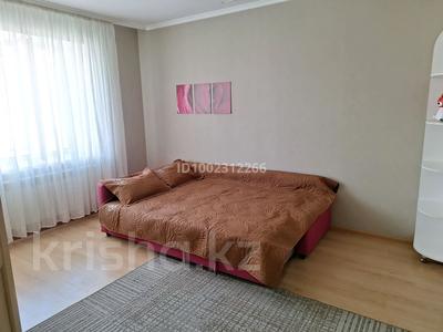 1-бөлмелі пәтер · 40 м² · 7/9 қабат, Момышулы 2/10 — Таулесыздык, бағасы: 15 000 ₸ в Астане, Алматы р-н