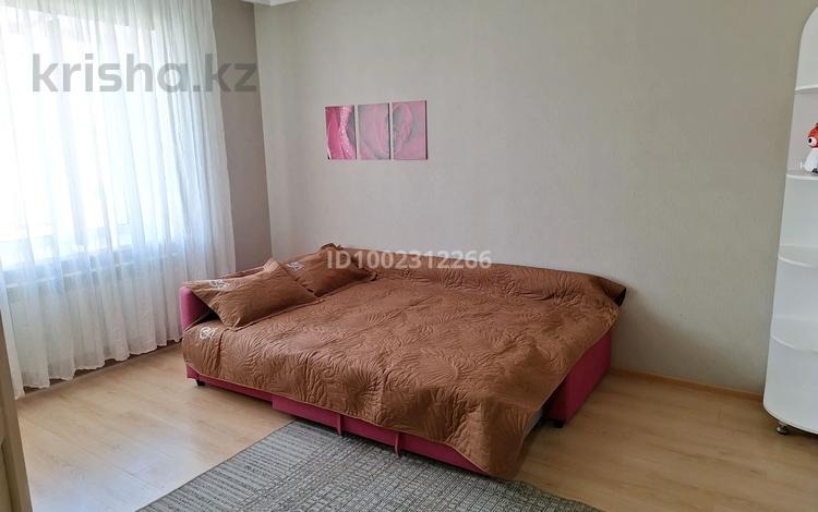 1-бөлмелі пәтер · 40 м² · 7/9 қабат, Момышулы 2/10 — Таулесыздык, бағасы: 15 000 ₸ в Астане, Алматы р-н — фото 17