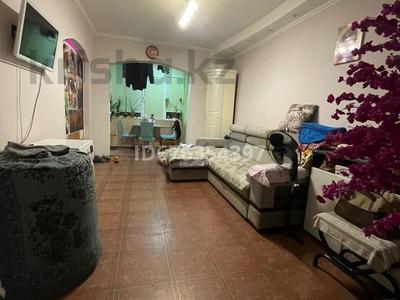 2-комнатная квартира · 45 м² · 4/4 этаж, мкр №9 69 — Жандосова за 30 млн ₸ в Алматы, Ауэзовский р-н