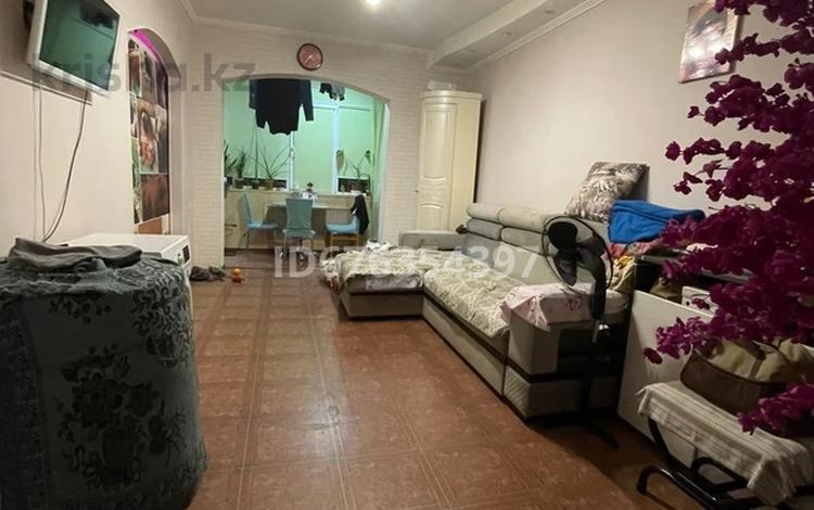2-комнатная квартира · 45 м² · 4/4 этаж, мкр №9 69 — Жандосова за 30 млн ₸ в Алматы, Ауэзовский р-н — фото 2