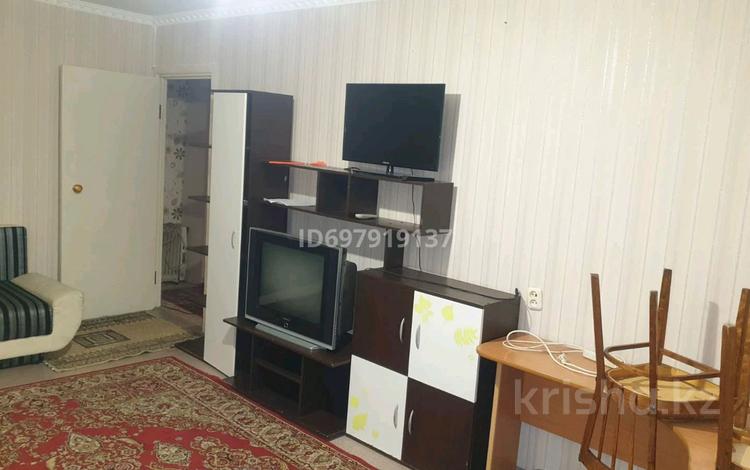 3-комнатная квартира · 66.3 м² · 1/5 этаж, 8 квартал 47 за 6 млн 〒 в п.Актау — фото 2