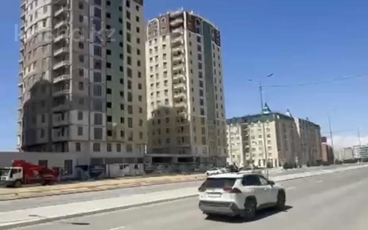 2-бөлмелі пәтер · 85 м² · 14/15 қабат, 18 микрорайон 43/1, бағасы: 17 млн ₸ в Актау, 18-й мкр  — фото 2