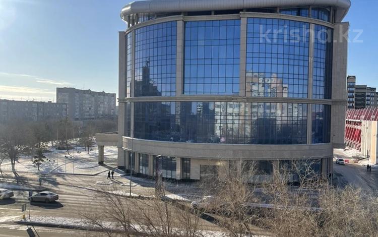 2-комнатная квартира · 60 м² · 5/9 этаж, мкр 5, Абилкайр хана 67 за 15 000 ₸ в Актобе — фото 2