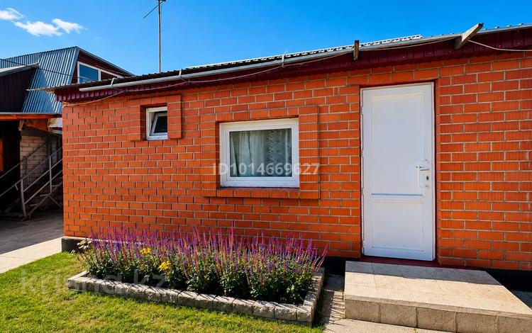 Дом · 2 комнаты · 60 м², Андыкожа батыра 13А за 20 000 ₸ в Бурабае — фото 2