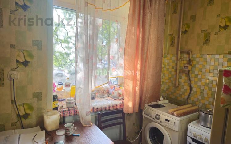 3-бөлмелі пәтер · 51.6 м² · 1/5 қабат, 3 мкр 3, бағасы: 12 млн ₸ в Риддере — фото 8