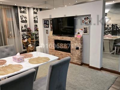 5-комнатная квартира · 102 м² · 4/4 этаж, мкр №10 13 — Шаляпина Береговой за 70 млн 〒 в Алматы, Ауэзовский р-н