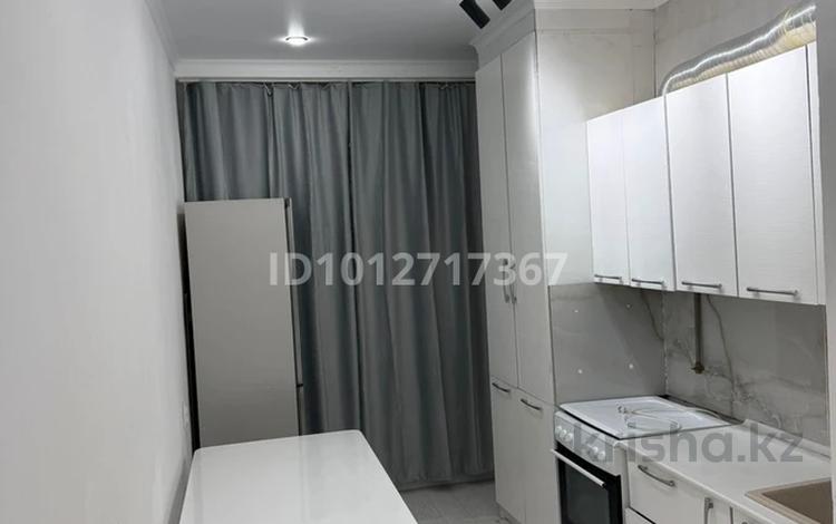 2-бөлмелі пәтер · 70 м² · 1/9 қабат, мкр Асар-2 — Толеби торговый дом, бағасы: 150 000 ₸ в Шымкенте, Абайский р-н — фото 2