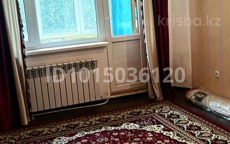 1-комнатная квартира · 32 м² · 1/5 этаж, ларина 1 за 11.8 млн ₸ в Уральске — фото 2