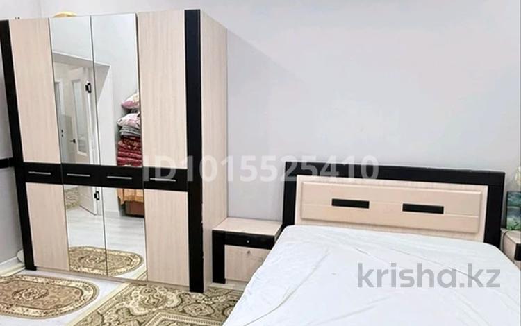 1-комнатная квартира · 43 м² · 2/9 этаж, 17 мкр 95 за 950 ₸ в Актау — фото 2
