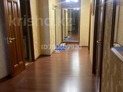 4-комнатная квартира · 123 м² · 5/10 этаж, Алии Молдагуловой 58 /8 — Обл ГАИ за 40 млн 〒 в Актобе