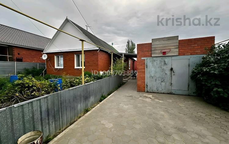 Отдельный дом · 3 комнаты · 70 м² · 5 сот., Квартал 40. 13 — Находиться в районе Костанай плаза за 52 млн 〒 — фото 2