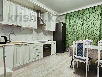 Пәтерлер в Астане: 3-бөлмелі пәтер · 90 м² · 5/9 қабат, Мухамедханова — Хан Шатыр, бағасы: 310 000 〒 3-бөлмелі пәтер · 90 м² · 5/9 қабат, Мухамедханова — Хан Шатыр, бағасы: 310 000 〒 в Астане, Нура р-н