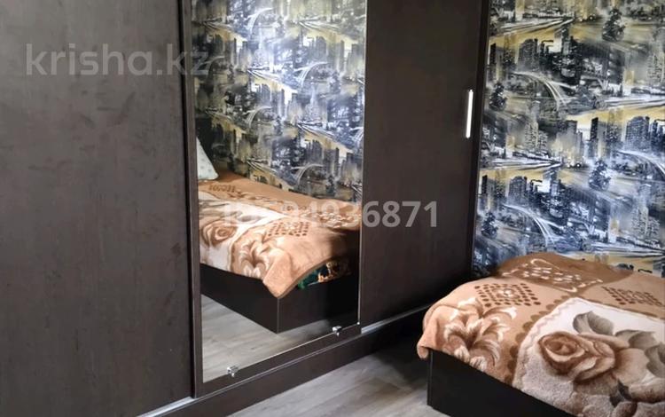 4-бөлмелі пәтер · 74 м² · 1/5 қабат, Мынбулак 8 — Жибек жолы, бағасы: 30 млн ₸ в Таразе — фото 2