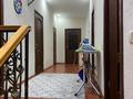 Отдельный дом • 12 комнат • 220 м² • 7 сот., Ахтанова 41 за 150 млн 〒 в Алматы, Жетысуский р-н — фото 9