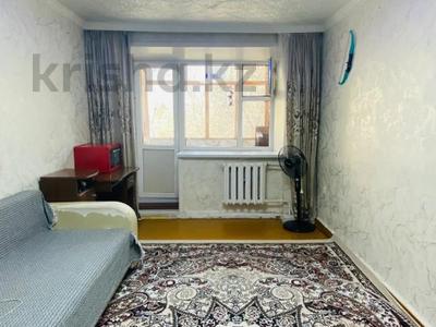 3-бөлмелі пәтер · 62 м² · 3/5 қабат, Майкудук, 13й микрорайон, бағасы: 12 млн ₸ в Караганде, Алихана Бокейханова р-н