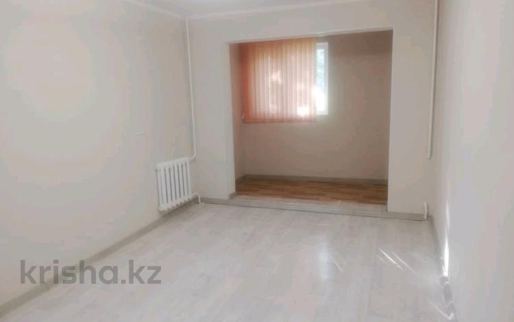 2-комнатная квартира · 60 м² · 1/5 этаж, 18-й микрорайон 6 за 19.8 млн ₸ в Шымкенте, Аль-Фарабийский р-н — фото 2