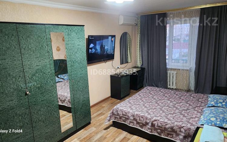 1-комнатная квартира · 49 м² · 5/5 этаж, Микрорайон 5 18 за 7 000 ₸ в Атырау, мкр Привокзальный-5 — фото 10