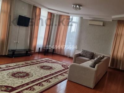2-комнатная квартира · 121 м² · 3/14 этаж, 10-й мкр 1 за 45 млн ₸ в Актау
