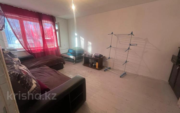 1-комнатная квартира · 30 м² · 1/5 этаж, Казахстанская за 10.5 млн 〒 в Талдыкоргане — фото 2