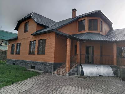 Отдельный дом • 7 комнат • 440 м² • 7 сот., Жабаева 200 за 90 млн 〒 в Талдыкоргане