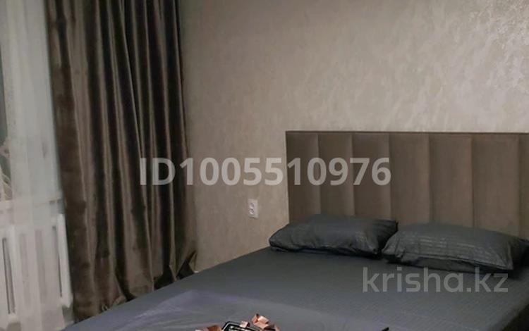 1-комнатная квартира · 40 м² · 3/10 этаж, мкр Юго-Восток, Мкр Гульдер 2 — Шахтеров за 2 000 ₸ в Караганде, Казыбек би р-н — фото 2