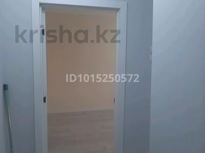 2-комнатная квартира · 46 м² · 3/5 этаж, Сатпаева — Напротив Самади, центр города за 13 млн ₸