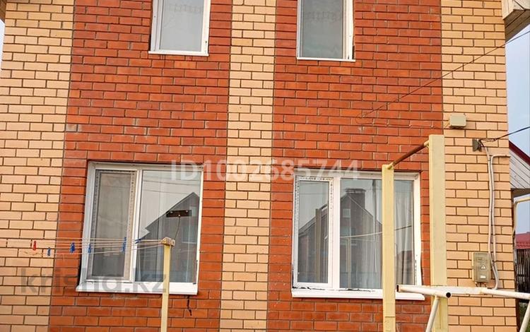 Отдельный дом · 3 комнаты · 104 м² · 10 сот., Микрорайон Северный, М-н Северный 719 за 36.7 млн ₸ в Костанае — фото 2