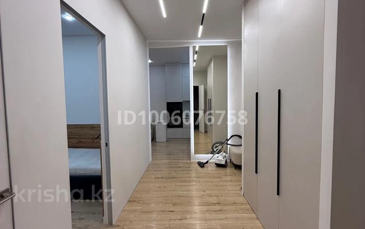 4-комнатная квартира · 89.6 м² · 12/12 этаж, Бухар Жырау 27 за 76 млн ₸ в Астане, Есильский р-н — фото 2
