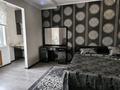 3-комнатная квартира, 130 м², 12/16 этаж помесячно, Жуалы 1 за 250 000 〒 в Алматы — фото 13