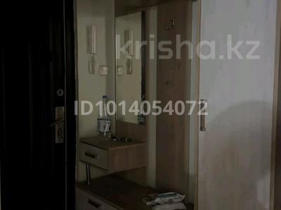 2-бөлмелі пәтер · 26 м² · 2 қабат, Казбек би 24, бағасы: 130 000 ₸ в 
