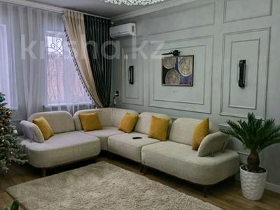 Отдельный дом · 5 комнат · 120 м² · 5 сот., мкр 112 квартал — ул Салават Юлаева за 35 млн ₸ в Шымкенте, Туран р-н