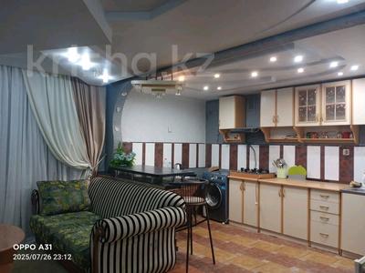 3-комнатная квартира · 65 м² · 1/9 этаж, Айтиева 72 за 200 000 ₸ в Уральске