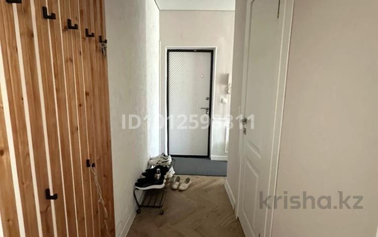 2-бөлмелі пәтер · 49 м² · 1/5 қабат, 4 микрорайон 14 — Азия Плаза, бағасы: 18.5 млн ₸ в Аксае — фото 14